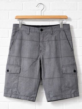 Tony Hawk Men's Gray Plaid Cargo Shorts